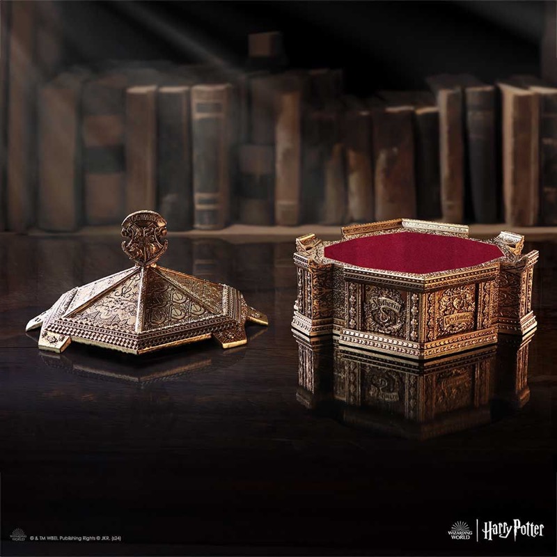 Harry Potter Boite Secrete Hogwarts 18Cm