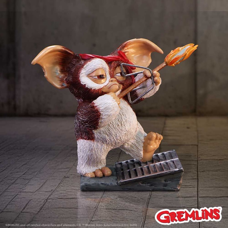 Gremlins Statue Gizmo Ready Aim Fire 14Cm
