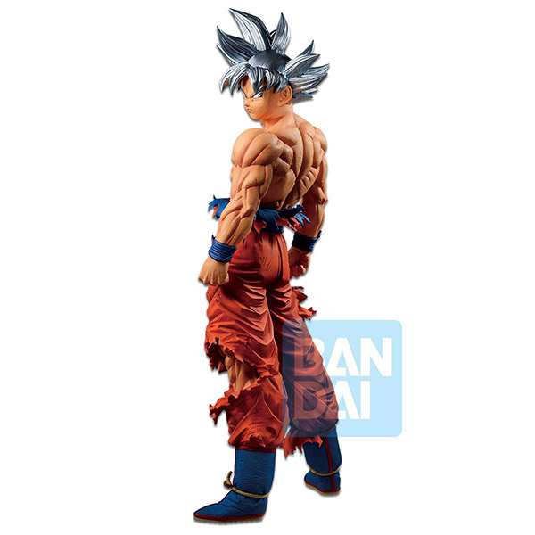 DBZ Ichibansho Extreme Saiyan Son Goku Ultra Instinct 30cm