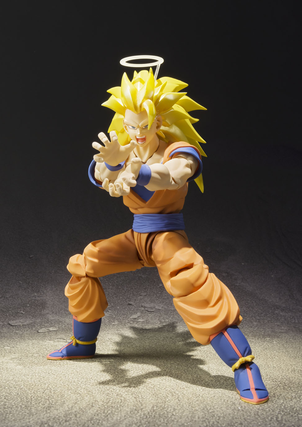 DBZ SH Figuarts Son Goku Super Saiyan 3 15.5cm 