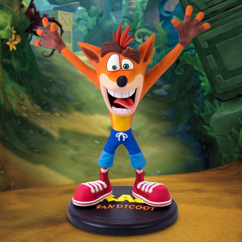 Crash Bandicoot Statue Standard Edition 28cm
