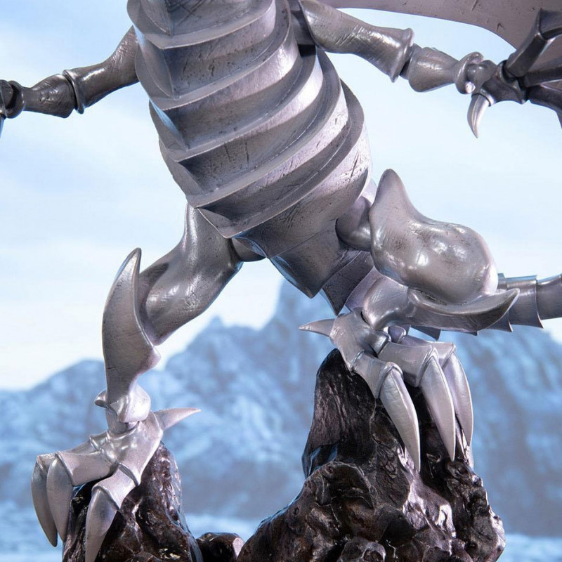 Yu-Gi-Oh! Statue Blue Eyes White Dragon Standard Edition White 35cm