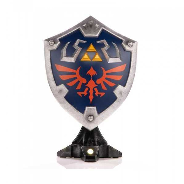 The Legend Of Zelda Breath Of The Wild Hylian Shield Collector's Edition Pvc 29cm