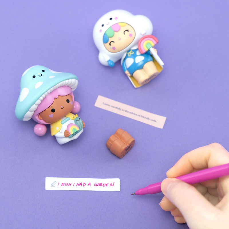 Momiji Magical Meadow Blind Box 8 Poupées à Message Asst