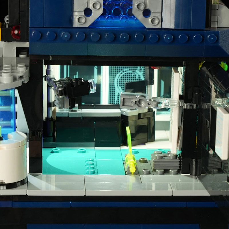 Lumibricks Cyberpunk Neoncity 17009 Cyberpunk Police HQ