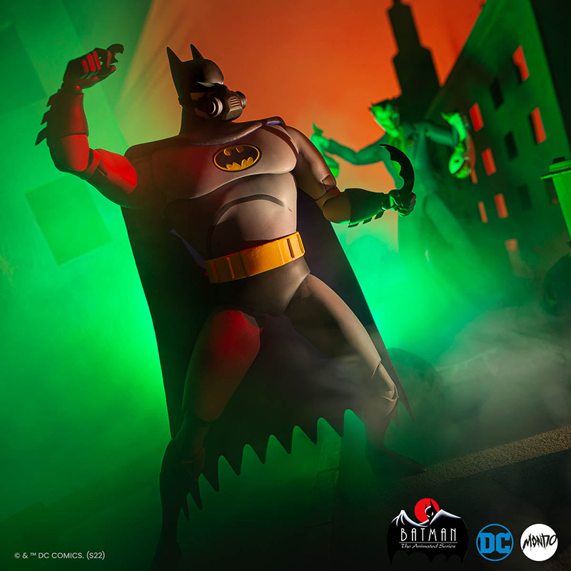 DC Mondo Batman Animated Batman 1/6 Scale Figure