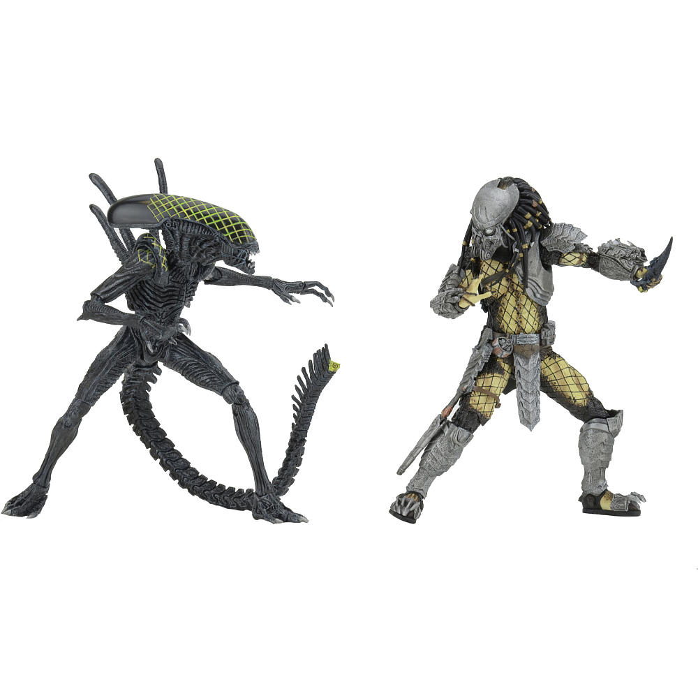 Alien VS Predator 2Pack Damaged Celtic Predator VS Damaged Grid Alien