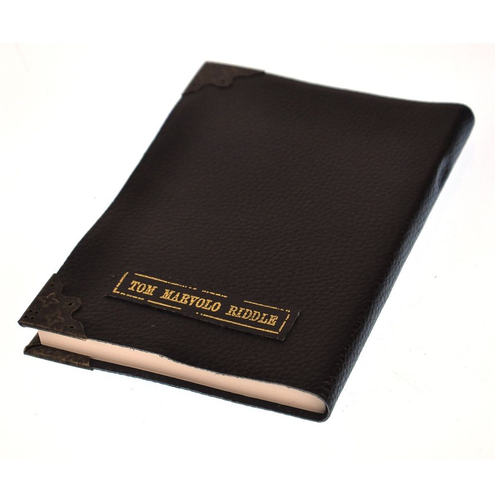 Harry Potter réplique Journal de Tom Jedusor