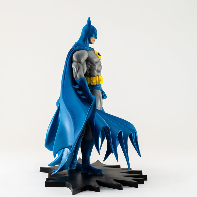 DC Heroes Classic Statue Pvc 1/8 Batman 27cm