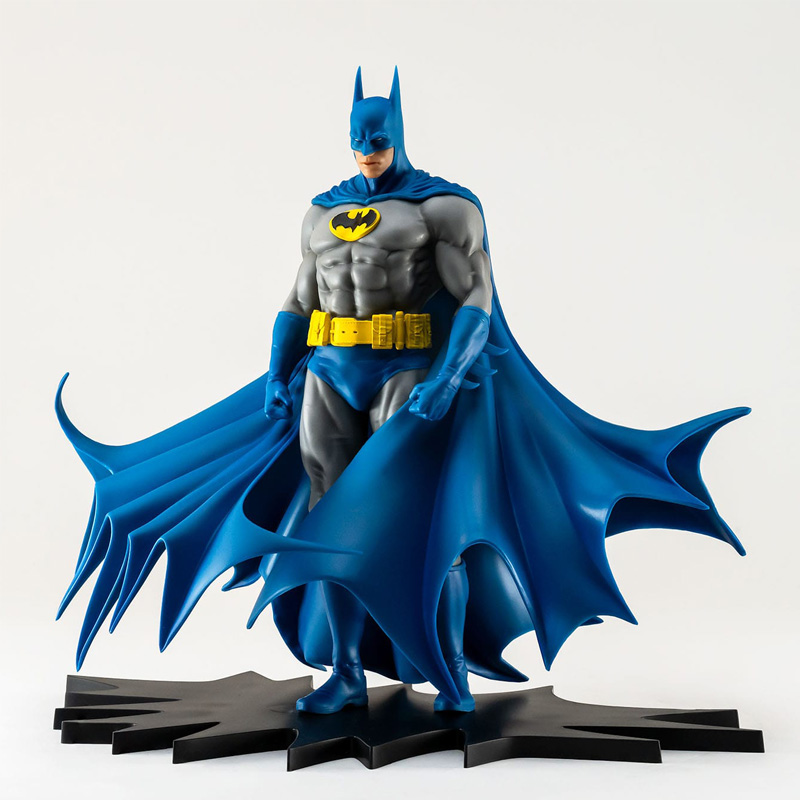 DC Heroes Classic Statue Pvc 1/8 Batman 27cm