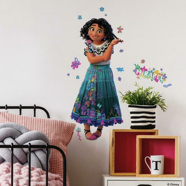 Disney Sticker Mural Geant Encanto 48X98Cm