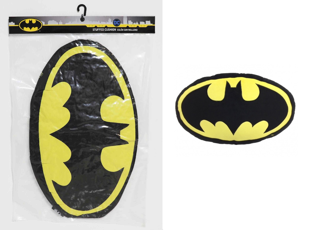 DC Universe Coussin Batman Oval New Package