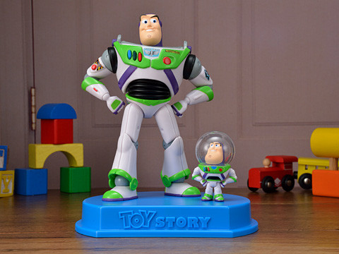 Toy Story 20th Anniversaire Buzz l éclair Lightyear 20cm Sega Prize