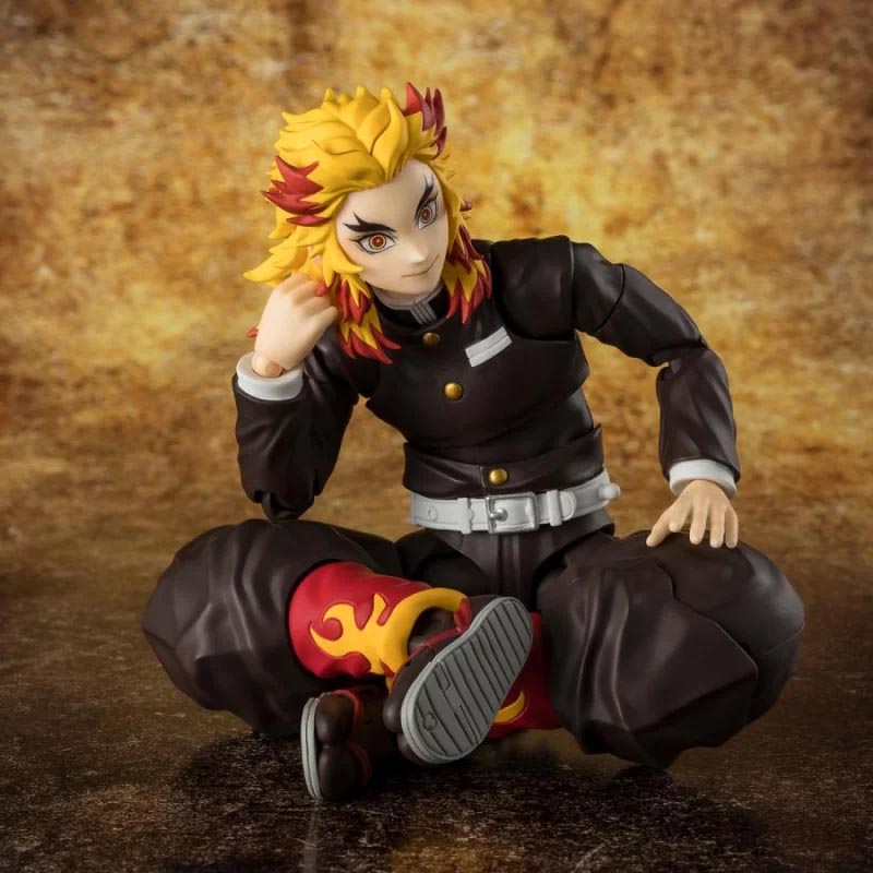 Demon Slayer SH Figuarts Kyojuro Rengoku 15cm 