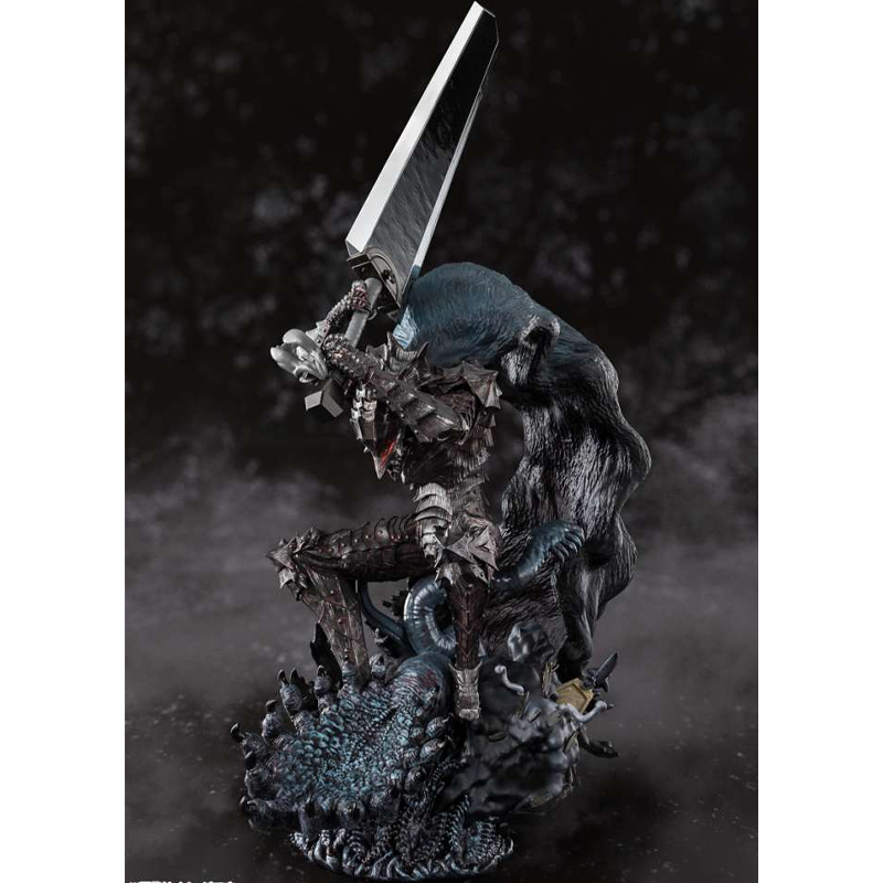 Berserk Figuarts Zero Touche Metallique Guts Berserker Armor 35cm 