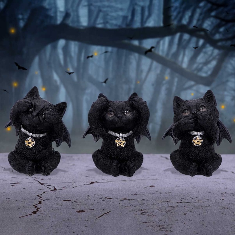 Three Wise Vampuss 9Cm